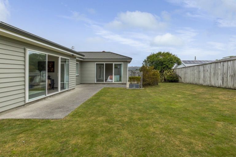 Photo of property in 36 Kahurangi Heights, Aotea, Porirua, 5024