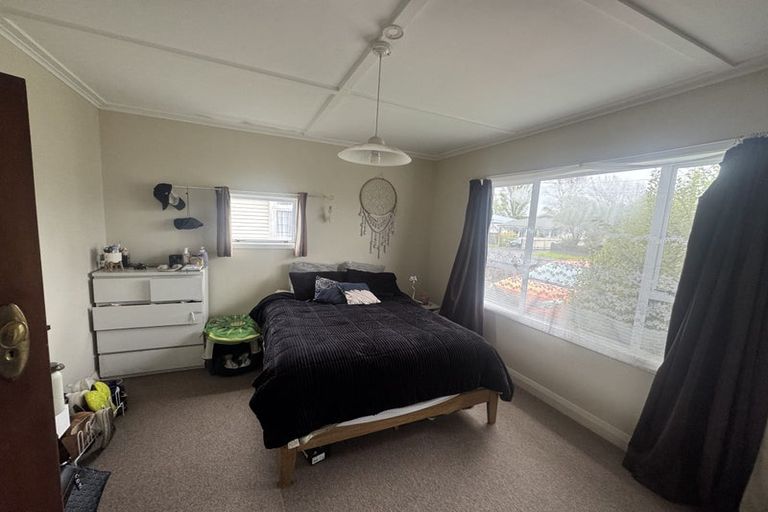 Photo of property in 14a Douglas Street, Waiwhetu, Lower Hutt, 5010