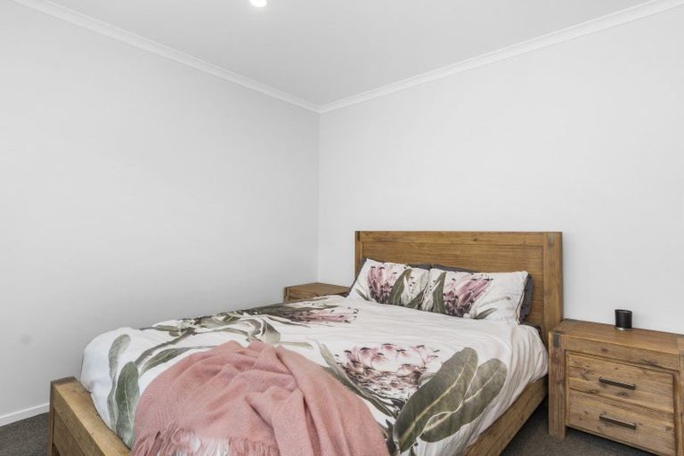 Photo of property in 84 Pakanga Grove, Pyes Pa, Tauranga, 3112