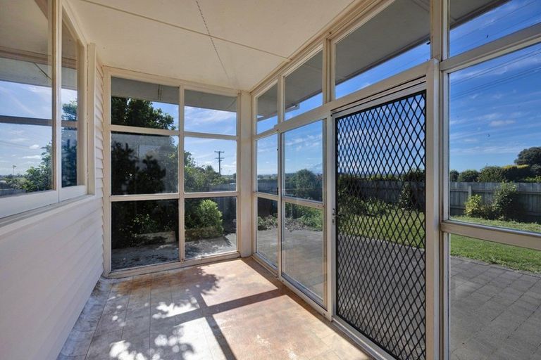 Photo of property in 371 South Road, Hawera, 4674