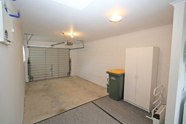 Photo of property in 20 Sackville Street, Fitzroy, New Plymouth, 4312