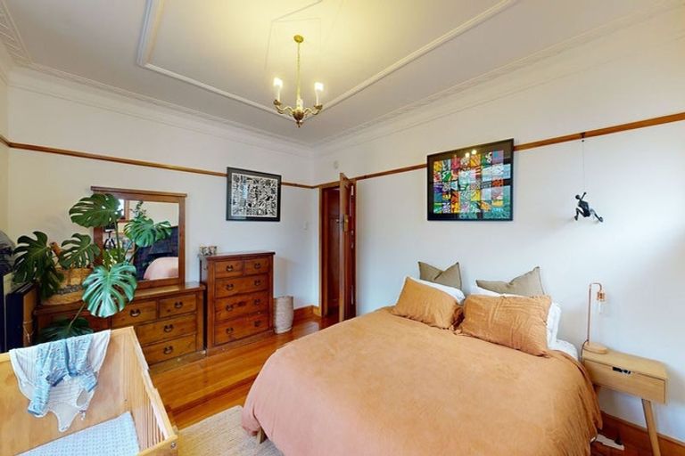 Photo of property in 9 Khandallah Road, Ngaio, Wellington, 6035