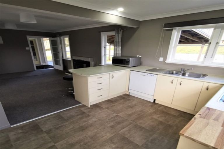 Photo of property in 140 Golf Road, Taumarunui, 3920