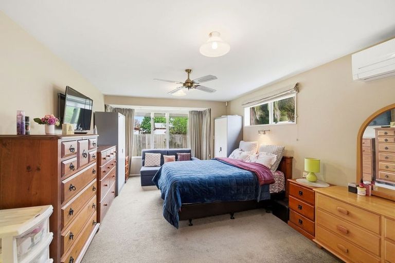 Photo of property in 53 Sayers Crescent, Ilam, Christchurch, 8041