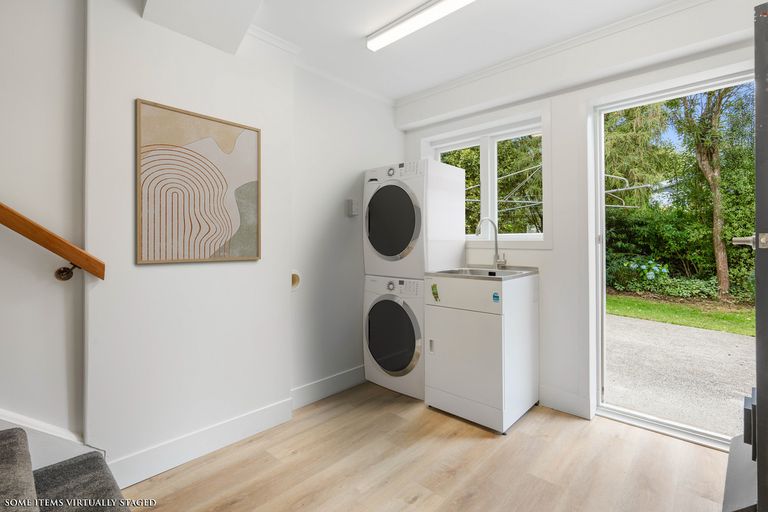 Photo of property in 3 Jason Street, Helensburgh, Dunedin, 9010