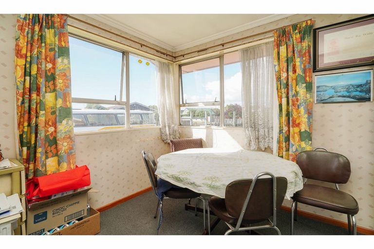 Photo of property in 12 Henderson Street, Kingswell, Invercargill, 9812