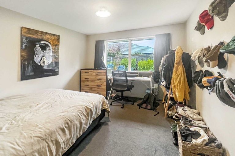 Photo of property in 9 Field Terrace, Upper Riccarton, Christchurch, 8041