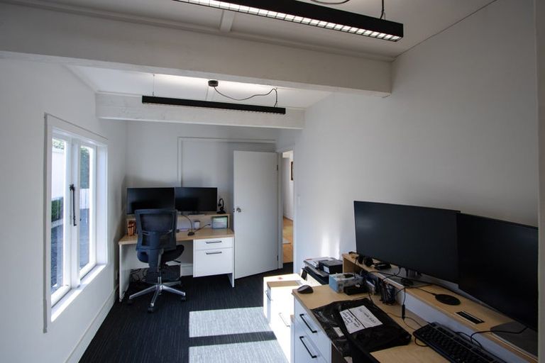 Photo of property in 2/249 Dairy Flat Highway, Albany, Auckland, 0632