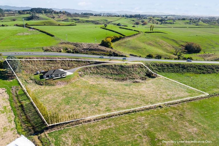 Photo of property in 411 Tuhikaramea Road, Temple View, Hamilton, 3290