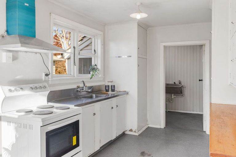 Photo of property in 18 Auburn Avenue, Upper Riccarton, Christchurch, 8041