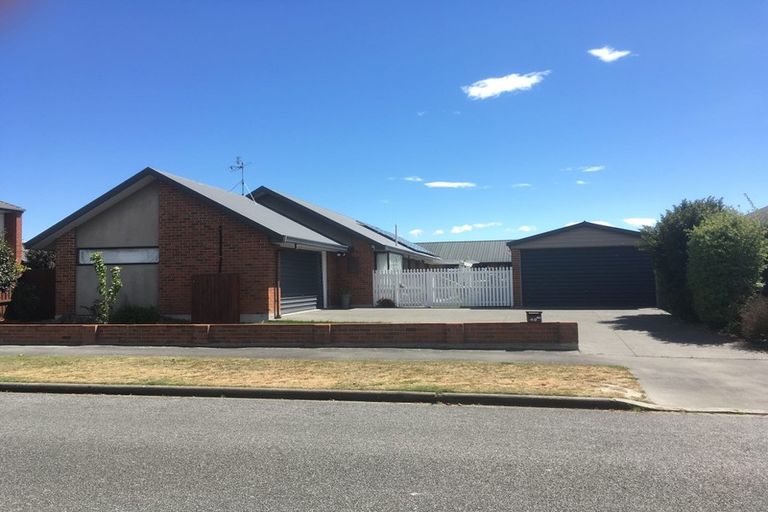 Photo of property in 49 Lowry Avenue, Redwood, Christchurch, 8051