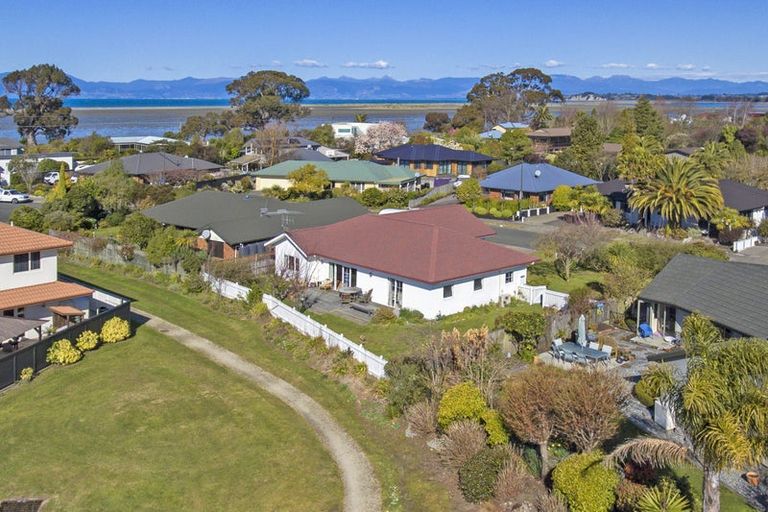 Photo of property in 12 Glenaven Drive, Motueka, 7120