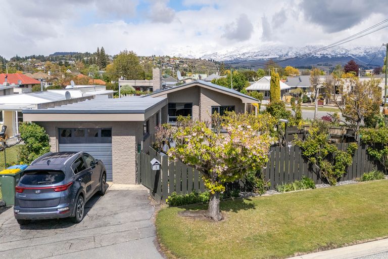 Photo of property in 8 Killarney Street, Alexandra, 9320