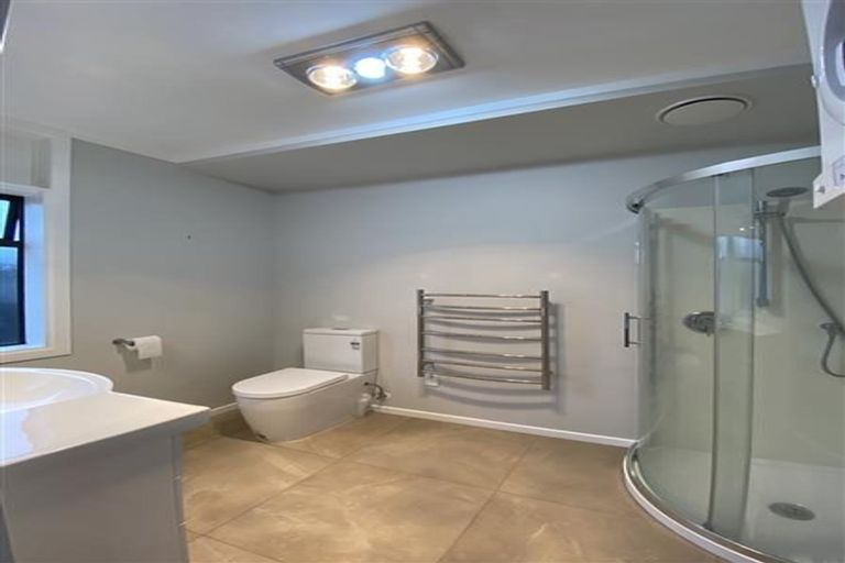 Photo of property in 4/32 Brixton Road, Mount Eden, Auckland, 1024