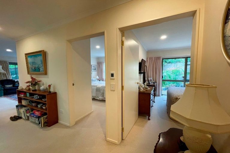 Photo of property in 42 Lakeridge Close, Rangatira Park, Taupo, 3330