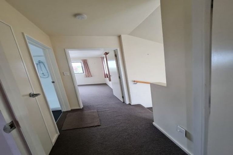 Photo of property in 300 Riccarton Road, Upper Riccarton, Christchurch, 8041