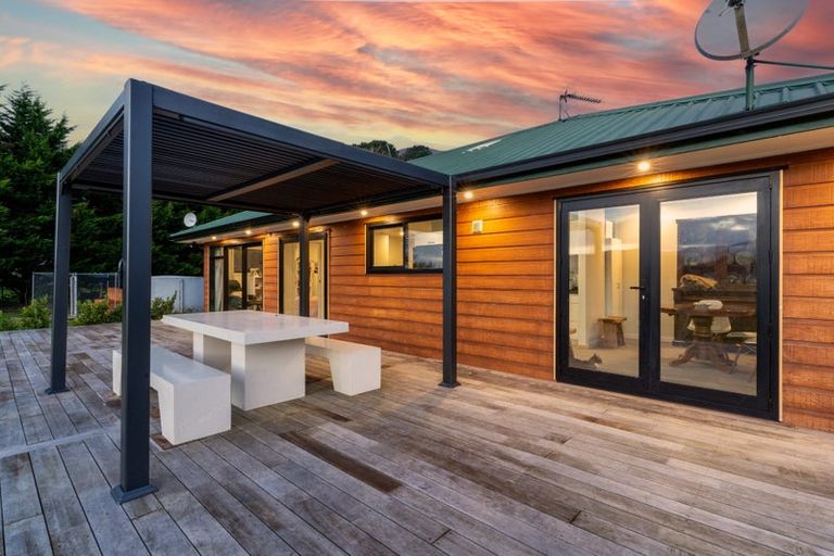 Photo of property in 65a Connollys Line, Carterton, 5713