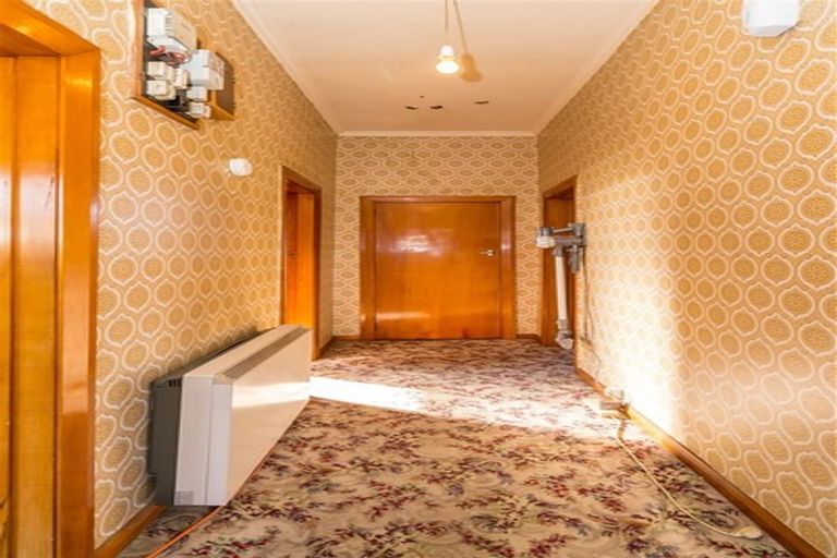 Photo of property in 37 Wesley Street, South Dunedin, Dunedin, 9012