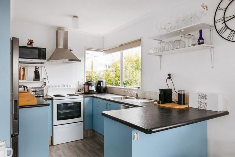 Photo of property in 14b Sinclair Street, Greerton, Tauranga, 3112