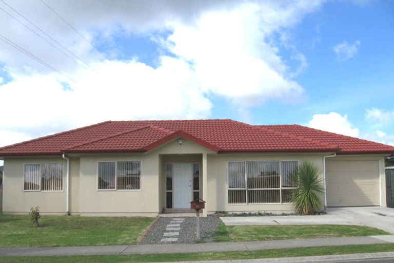 Photo of property in 21 Lazurite Drive, Westgate, Auckland, 0614