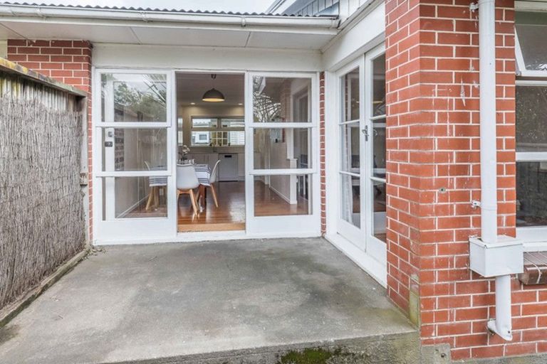 Photo of property in 3a Rimu Road, Raumati Beach, Paraparaumu, 5032