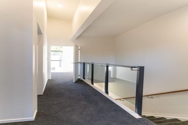 Photo of property in 11 Rangimarie Close, Opaheke, Papakura, 2113