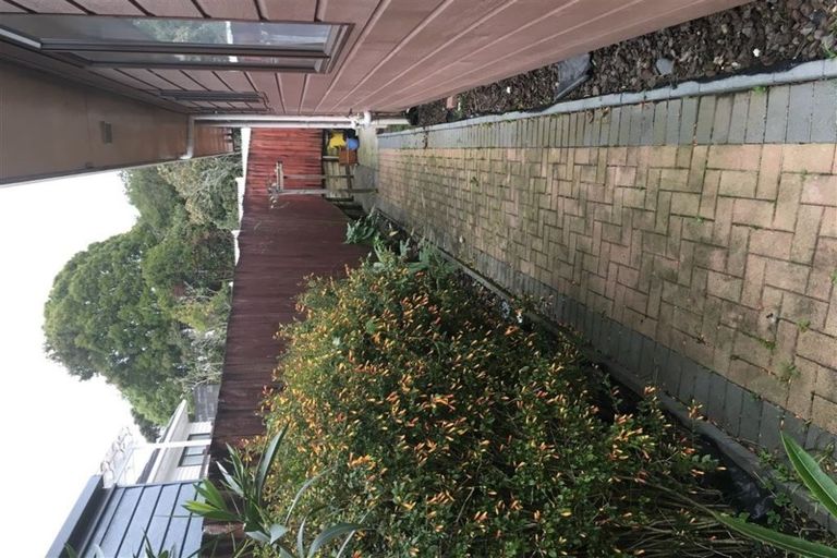 Photo of property in 66b Titirangi Road, New Lynn, Auckland, 0600