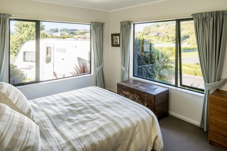 Photo of property in 4 Navigation Drive, Whitby, Porirua, 5024