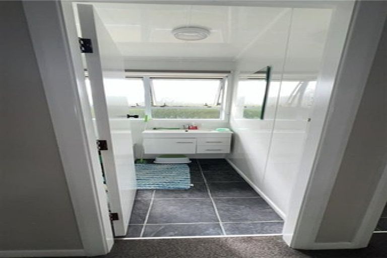 Photo of property in 260 Tramway Road, Strathern, Invercargill, 9812