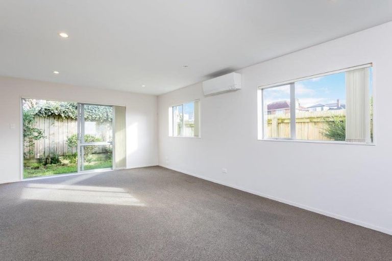 Photo of property in 34a Arawa Street, New Lynn, Auckland, 0600
