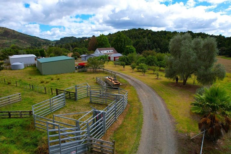 Photo of property in 710 Sommerville Road, Tangowahine, Dargaville, 0372