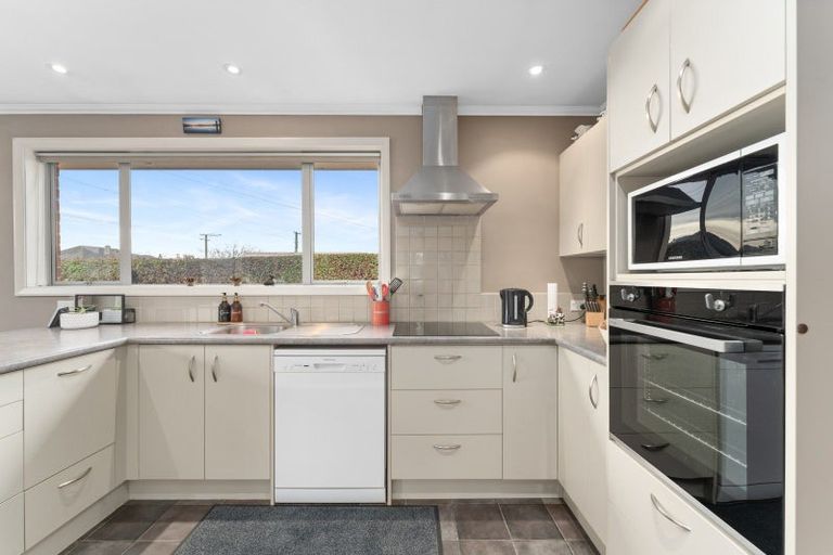 Photo of property in 16 Perth Street, Mosgiel, 9024