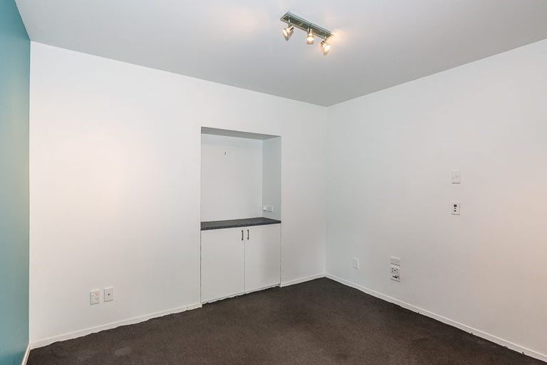 Photo of property in 86 Muri Road, Pukerua Bay, 5026