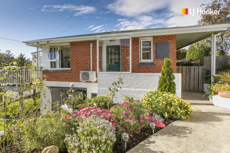 Photo of property in 270 Helensburgh Road, Helensburgh, Dunedin, 9010