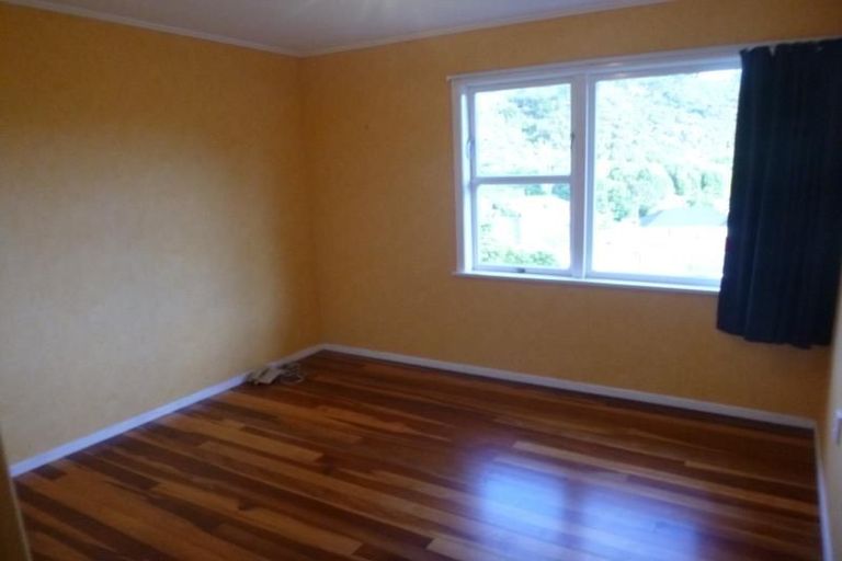 Photo of property in 13 August Street, Stokes Valley, Lower Hutt, 5019