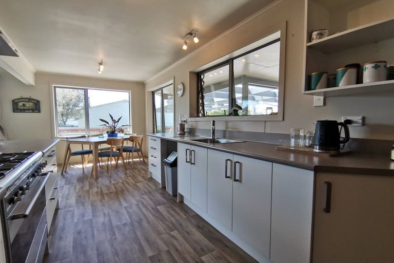 Photo of property in 9 Bowen Street, Kokatahi, Hokitika, 7881