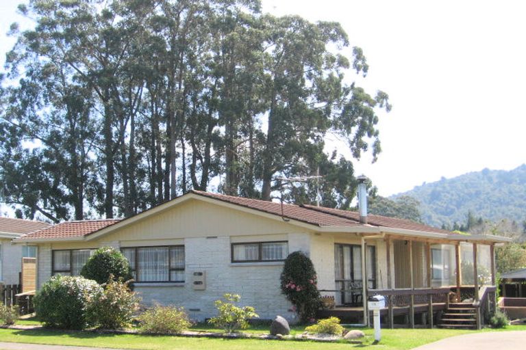 Photo of property in 14 Blomfield Street, Pukehangi, Rotorua, 3015