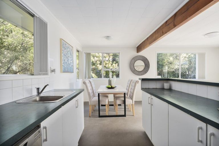 Photo of property in 26 Tabitha Crescent, Henderson, Auckland, 0612