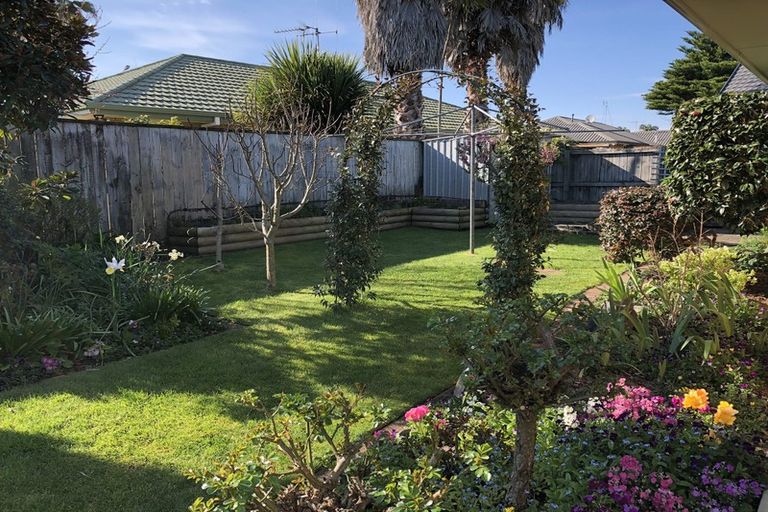Photo of property in 11 Fendalton Drive, Rototuna, Hamilton, 3210