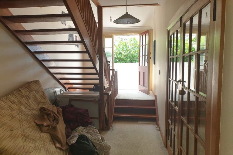 Photo of property in 25 Central Terrace, Kelburn, Wellington, 6012