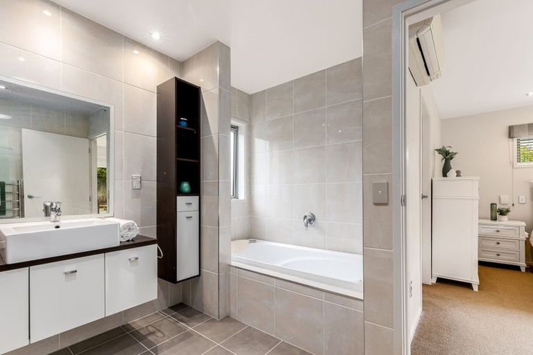 Photo of property in 20 Nelson Avenue, Aotea, Porirua, 5024