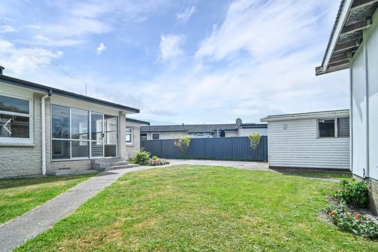 Photo of property in 52 Folkestone Drive, Flaxmere, Hastings, 4120