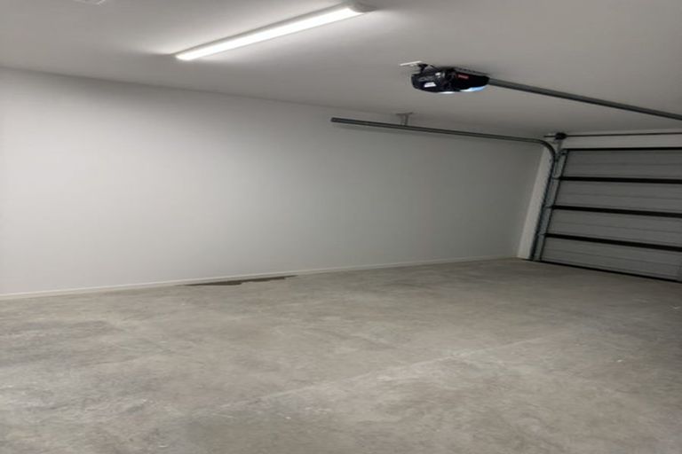 Photo of property in 393 Devonport Road, Tauranga South, Tauranga, 3112