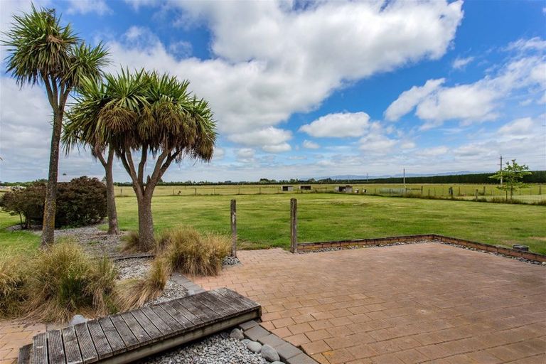 Photo of property in 2243 Tram Road, West Eyreton, Rangiora, 7475