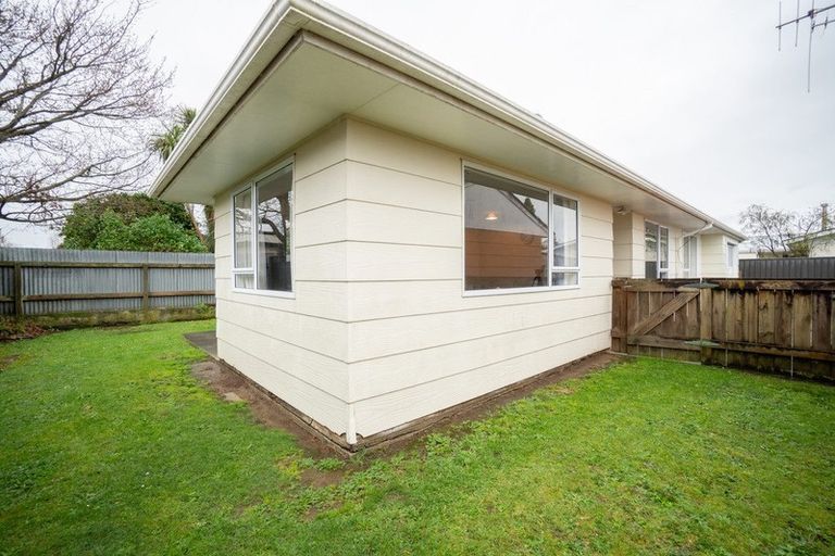 Photo of property in 15a Millar Street, Terrace End, Palmerston North, 4410