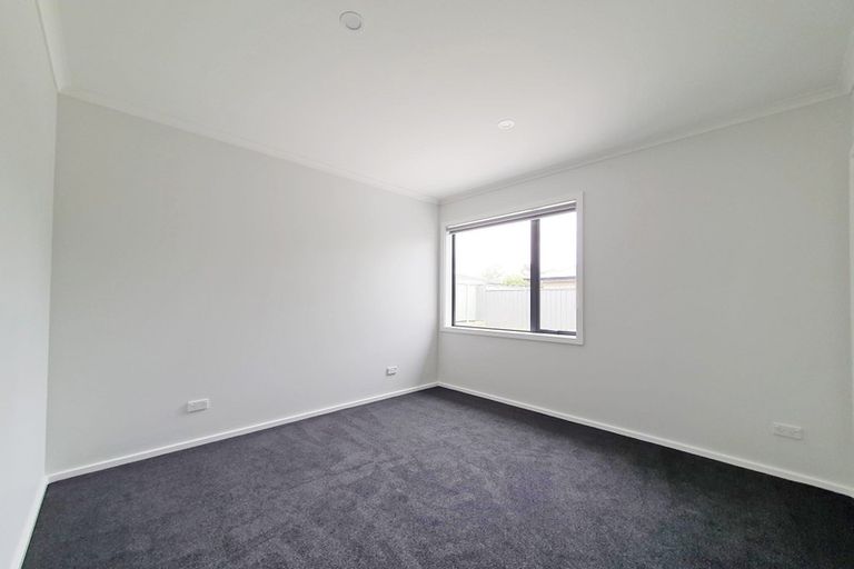 Photo of property in 12 Gee Place, Taradale, Napier, 4112