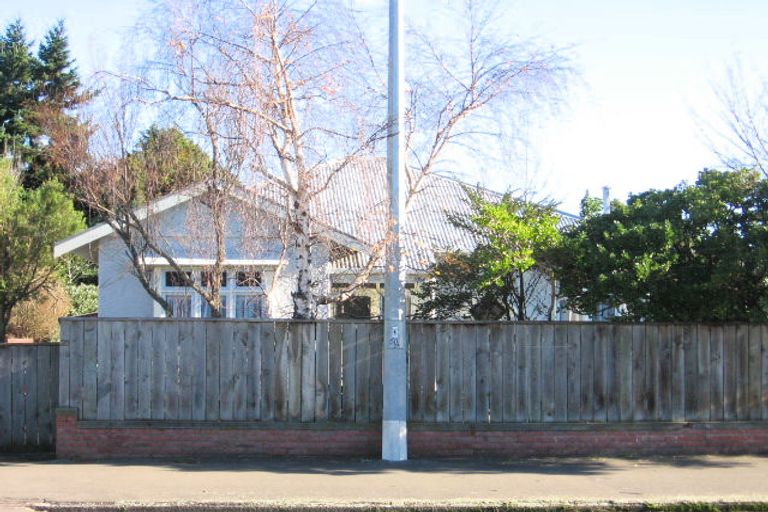 Photo of property in 20 Ngata Street, Palmerston North, 4410