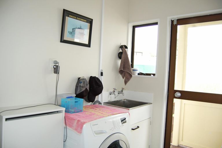 Photo of property in 9 Settlement Road, Kaiwaka, 0573