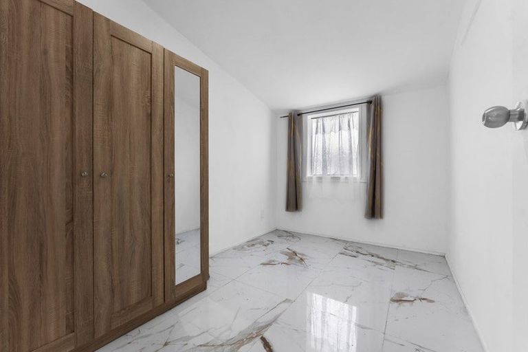 Photo of property in 1 Marybeth Place, Rosehill, Papakura, 2113