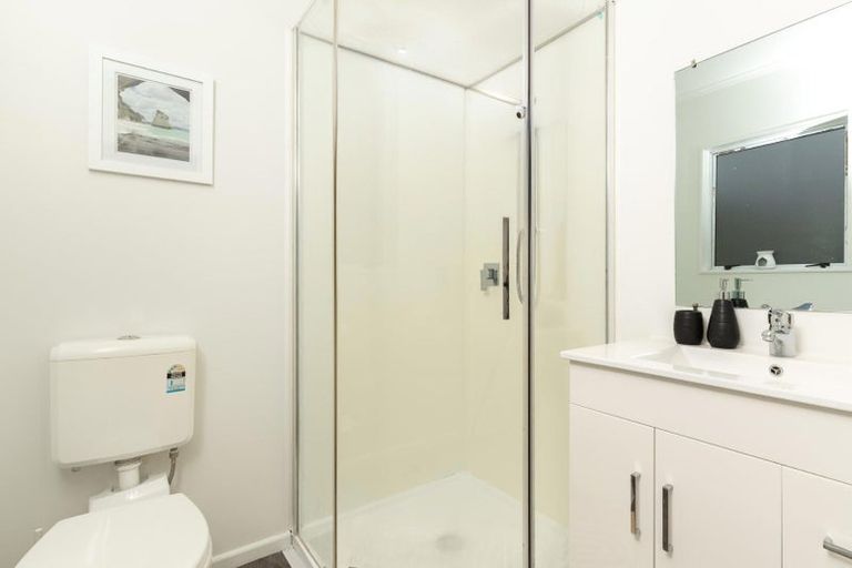 Photo of property in 20 Kentwood Drive, Woodridge, Wellington, 6037